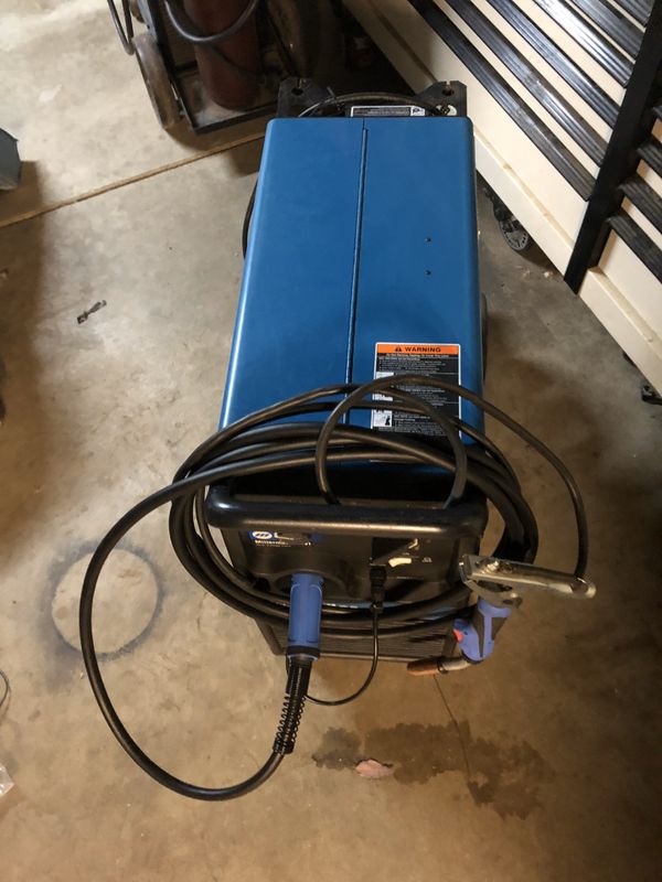 Miller Millermatic DVI 110v/220v MiG welder new gun super clean for