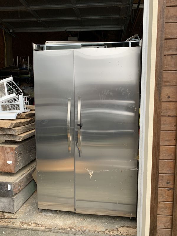 Viking refrigerator for Sale in Carnation, WA OfferUp