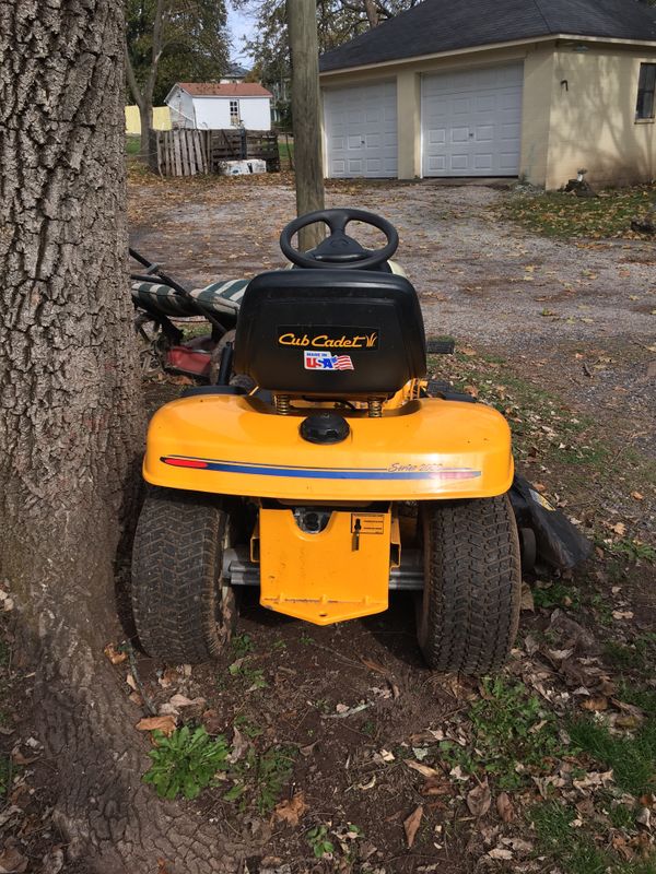 Series 2000 cub cadet 42” mower deck for Sale in Gettysburg, PA OfferUp