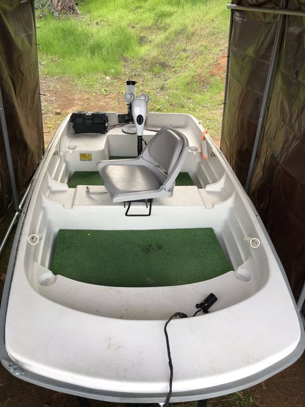 West Marine water tender plus fishing gear. 1000 OBO for Sale in