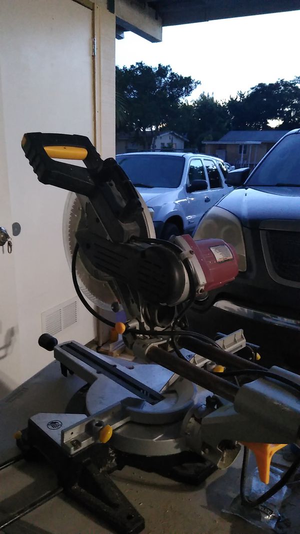 Chicago electric 12 in.Miter saw for Sale in Lake Worth, FL - OfferUp