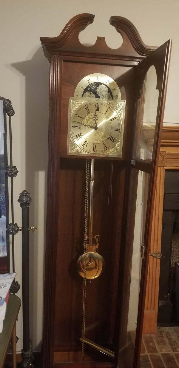 Ridgeway grandfather's clock for Sale in Lawrenceville, GA OfferUp