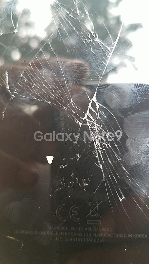 Galaxy Note 9. Broken screen for Sale in Portland, OR - OfferUp