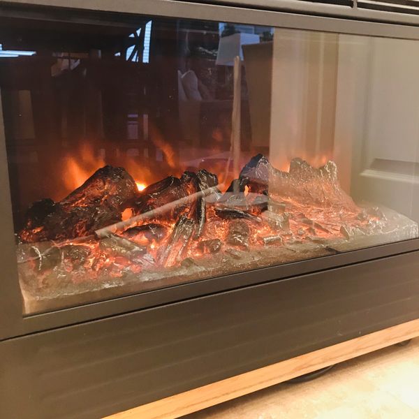 Silicon Scientific Rolling Amish Oak Mantel Infrared Fireplace