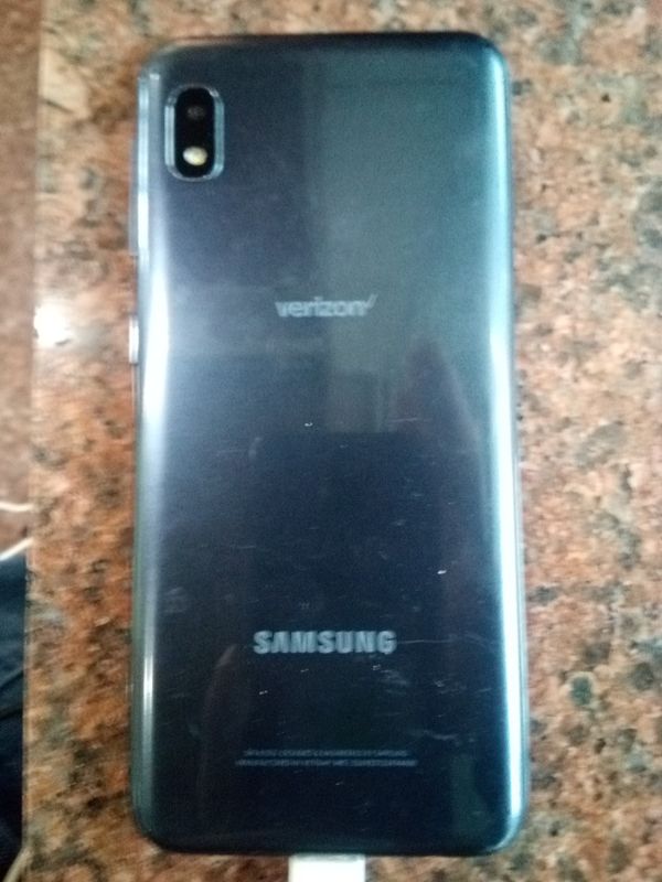 samsung galaxy a10e screen