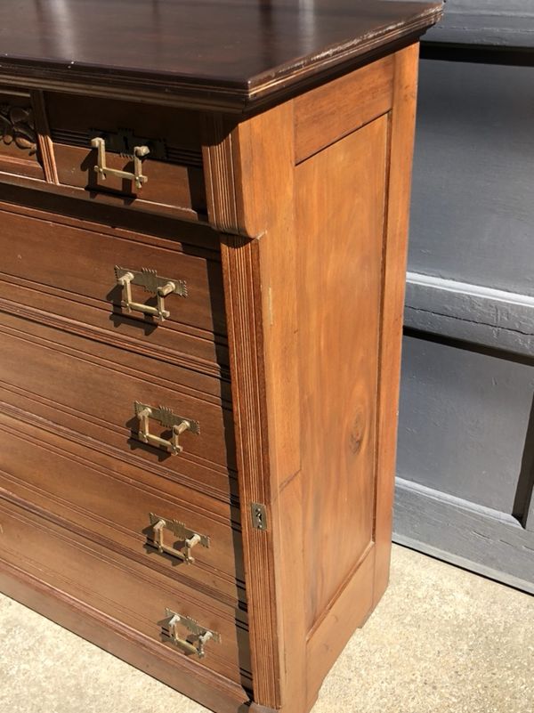 Antique Gentleman’s tall Dresser, Lockside Eastlake bureau, Excellent Condition for Sale in