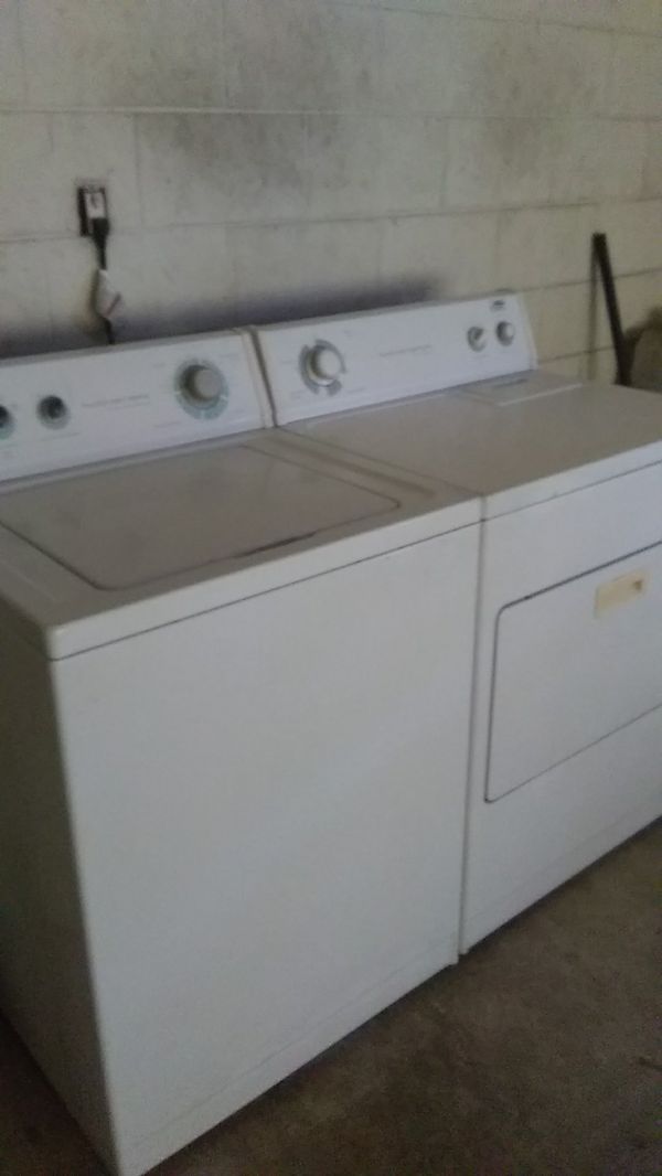 Whirlpool Estate heavy duty super capacity Plus washer and dryer for