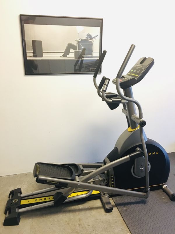 Livestrong LS8.0E Elliptical, Great Conditions! for Sale in Miami, FL