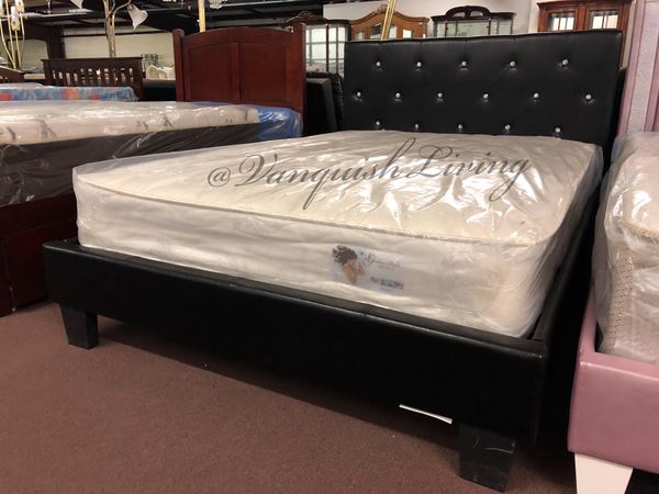 Black Diamond Tufted Headboard and Bed Frame Twin Full