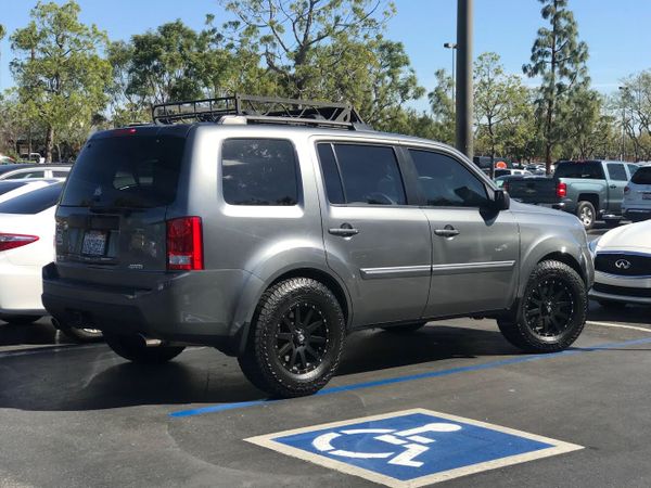 Honda Pilot Ex L 2x TV’s, Leather, XD Off road Wheels, Falken All ...