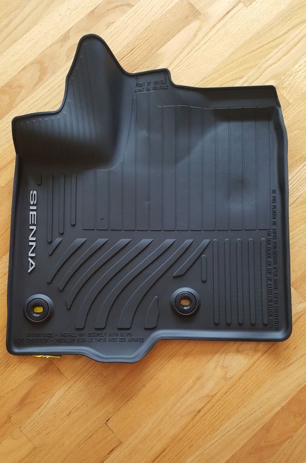 Used Very Good Condition, Toyota Sienna Factory All Weather Rubber