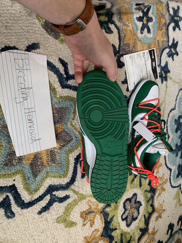 Off-White x Nike Dunk - Pine Green (Gently Used) for Sale in Central Point, OR - OfferUp