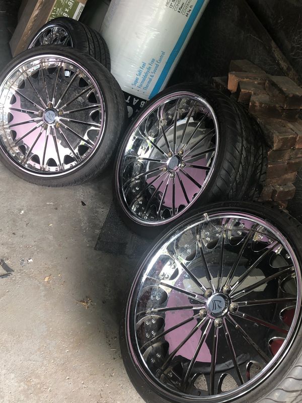 RUCCI 22 INCH RIMS STILL....NEW for Sale in Detroit, MI OfferUp
