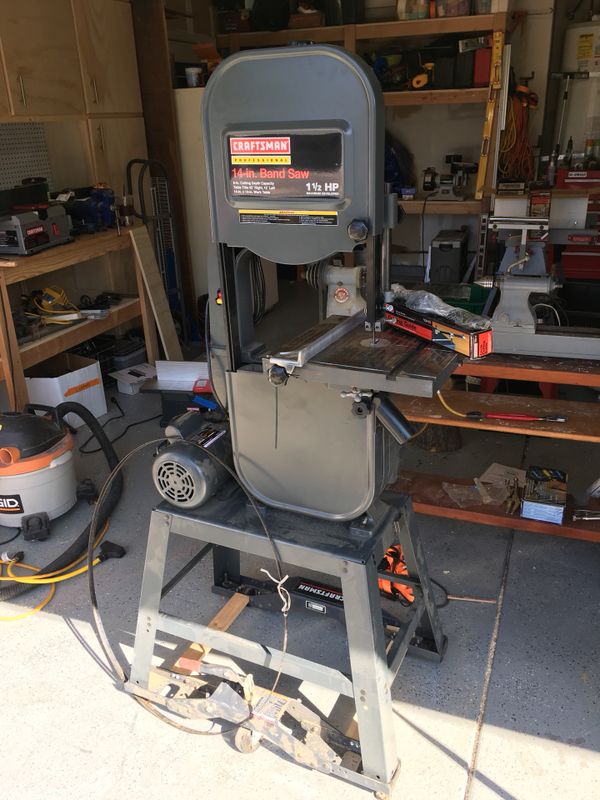 Craftsman Professional 14 in. band saw near new with stand and rollers