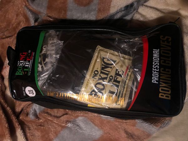 No boxing no life boxing gloves, 10 oz for Sale in Los