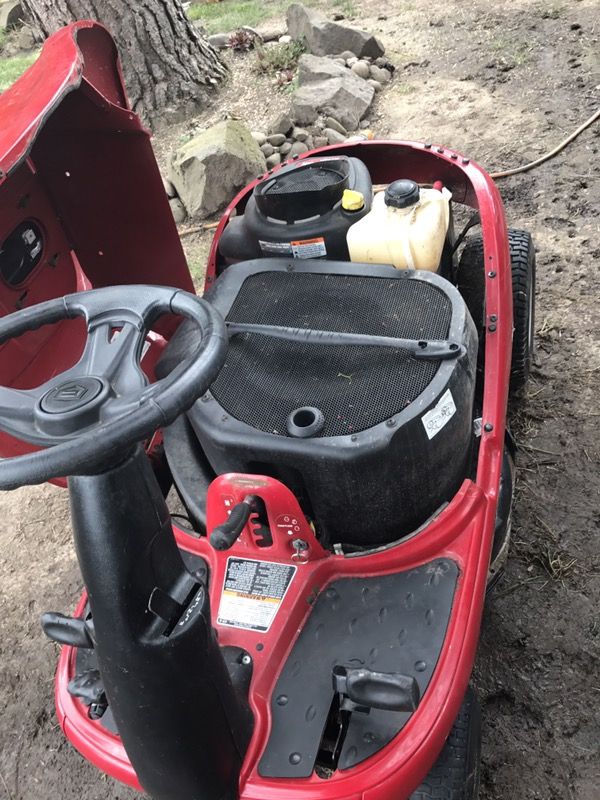 Craftsman DRM 500 Riding Mower for Sale in Beaverton, OR