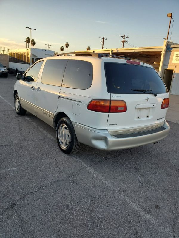 2000 Toyota Sienna Minivan for Sale in Scottsdale, AZ - OfferUp