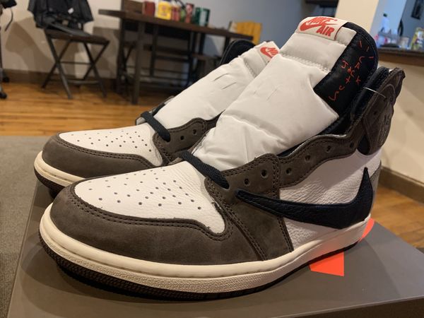 travis 1s blue