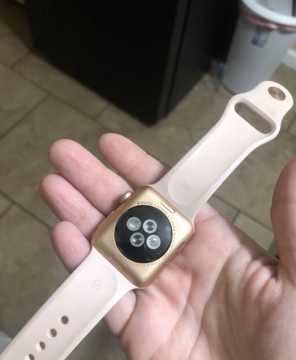 apple watch series 3 cellular waterproof