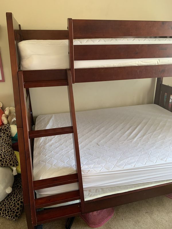 Bunk bed W/ BOTH mattresses for Sale in Glendale, AZ - OfferUp