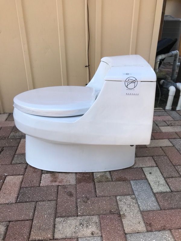 but day toilet for sale