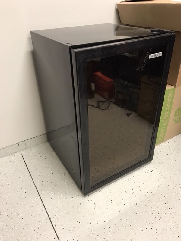 Vissani 52-Bottle Wine Cooler model (MVWC52B) for Sale in ...