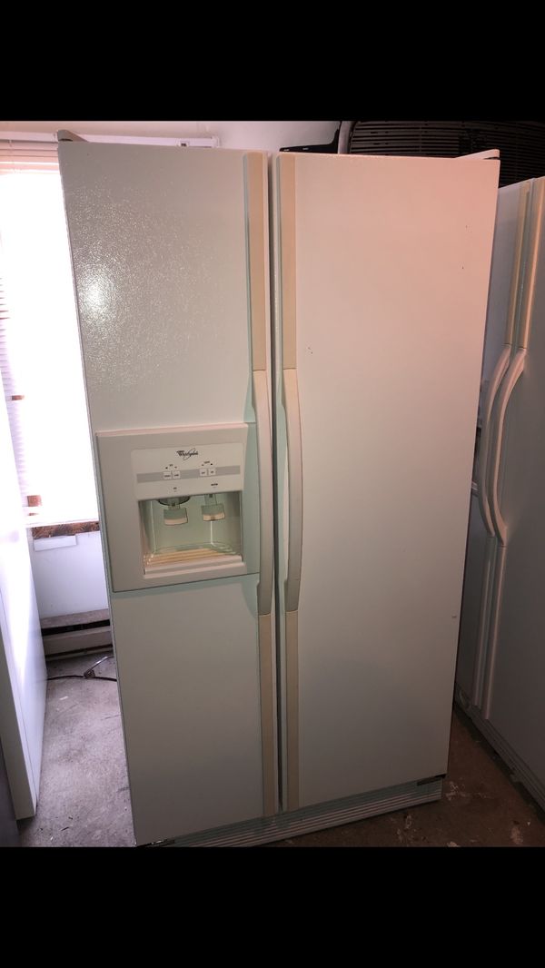 Whirlpool side by side refrigerator for Sale in Greenwood, IN OfferUp