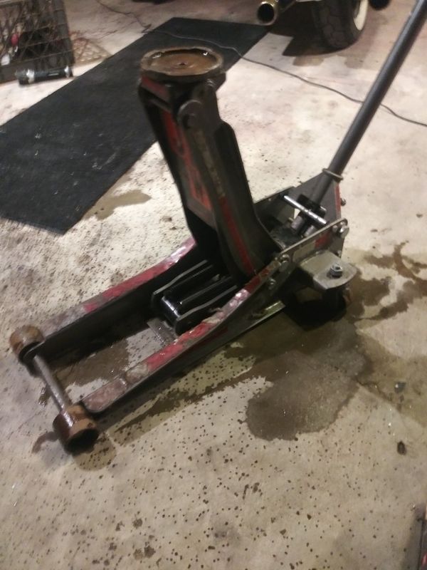 4 ton low profile big floor jack for Sale in Manteca, CA OfferUp