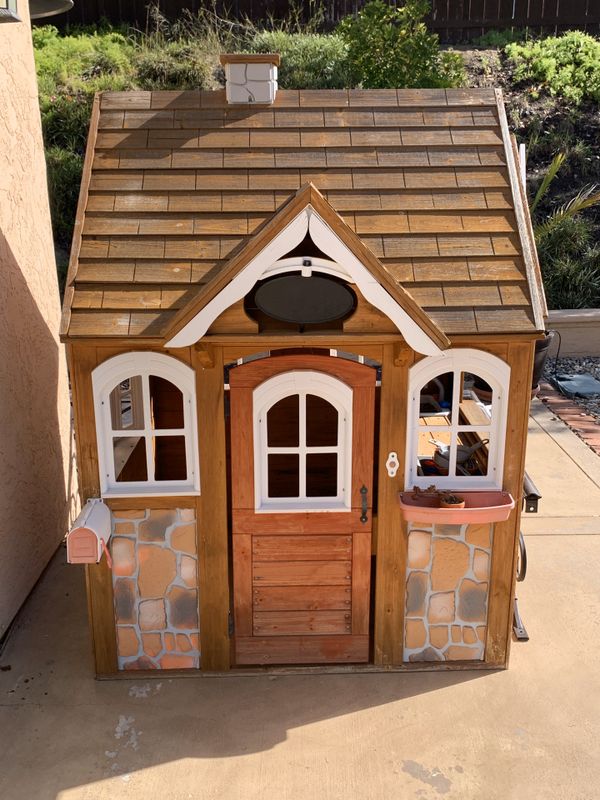 Cedar summit kid Kraft Stoneycreek outdoor playhouse for Sale in Chula