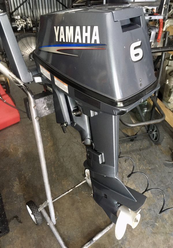 6Hp Yamaha 2 stroke 2009 short shaft outboard motor for Sale in Fort