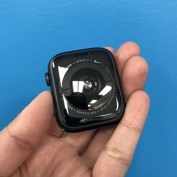 Apple Watch Series 5 LTE 44mm Unlocked for Sale in Tacoma ...