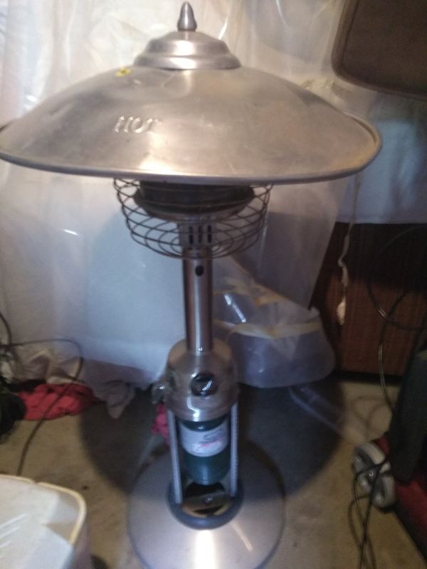 Coleman lamp outside propane heater for Sale in Redding, CA OfferUp