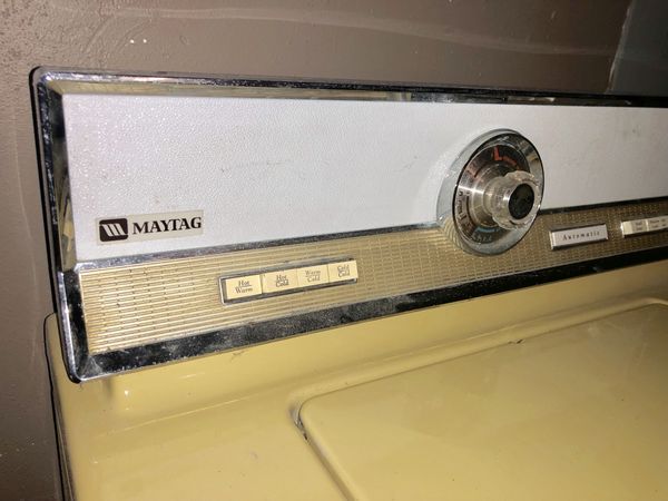 Vintage 1960s Maytag Washing Machine in Harvest Gold for Sale in
