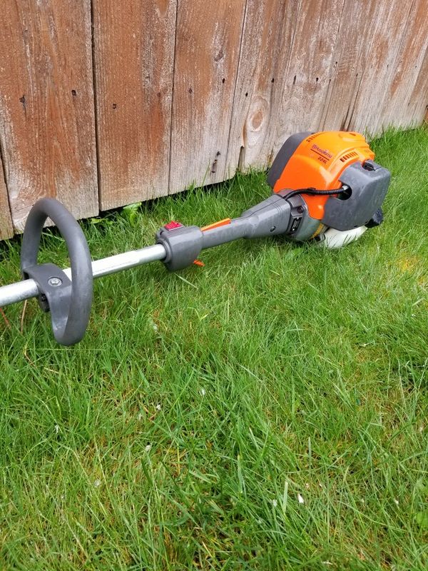 HUSQVARNA WEED EATER 224L for Sale in Puyallup, WA - OfferUp