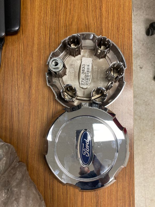 2007 Ford F150 Lug Nut Center Caps