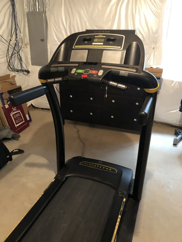 Livestrong LS8.0T Treadmill for Sale in Lombard, IL - OfferUp