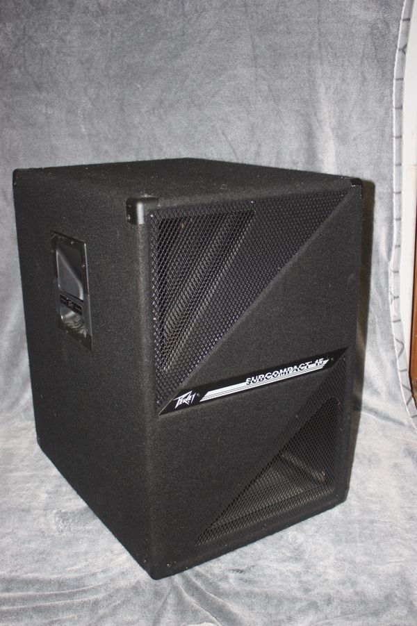 Peavey 15 (Subwoofer) for Sale in Joliet, IL OfferUp