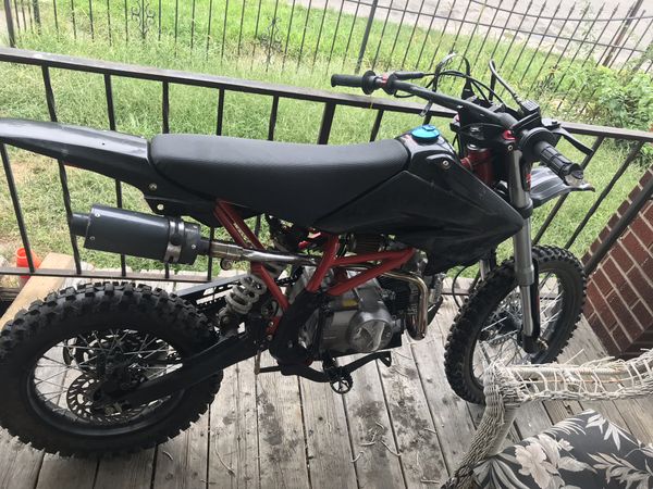 Dirt bike 4 stroke for Sale in Columbus OH - OfferUp