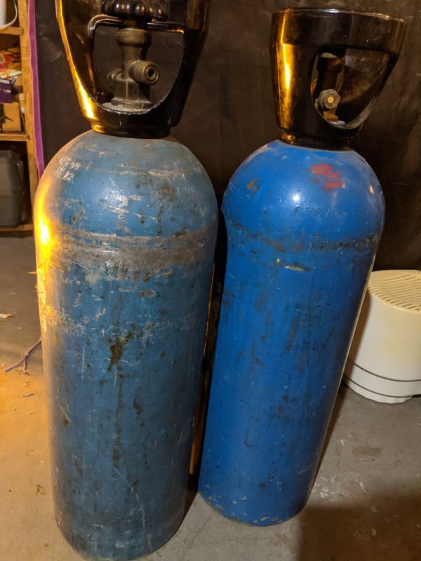 20 pound CO2 tanks. for Sale in Portland, OR OfferUp