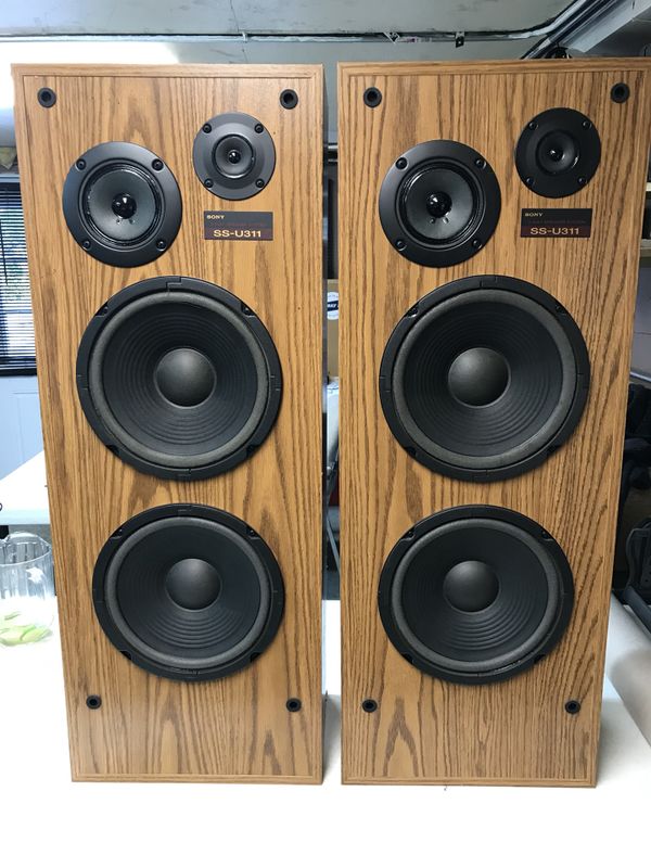 Pair of SONY SSU311 Floor Standing Tower Speakers for Sale in Addison
