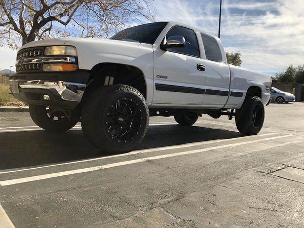 2000 Silverado Z71, 5.3L LS V8, Auto, 4x4, Extended Can 3 Door, Lifted ...