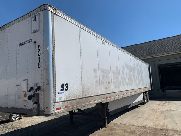 2013 Vanguard dry van  vented  trailer  for Sale in 