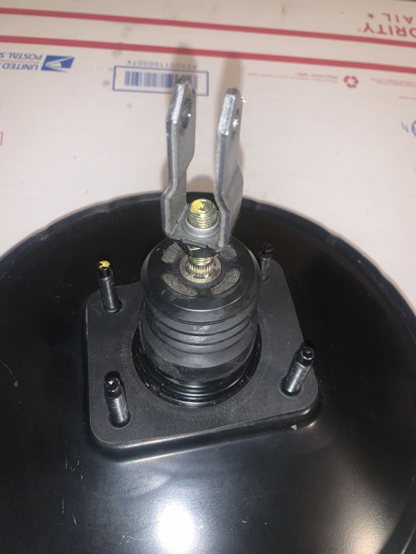 0307 INFINITI G35 COUPE BRAKE BOOSTER W/ MASTER CYLINDER RESERVOIR OEM