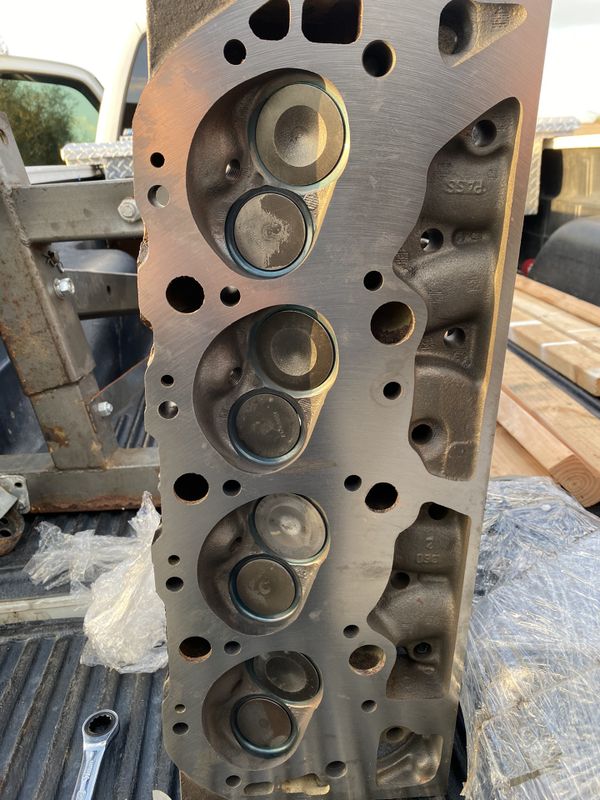 454 Bbc 14092360 Chevy Peanut Port Heads 19901991 for Sale in Chino