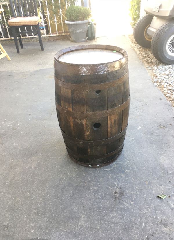 Small antique wine oak barrel for Sale in Banning, CA OfferUp