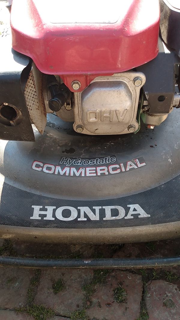 Honda hrc216 hydro static commercial mower for Sale in Seattle, WA