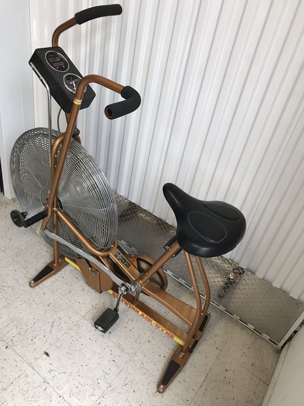 Vintage Schwinn Airdyne AD3 Upright Exercise Bike for Sale in Chicago