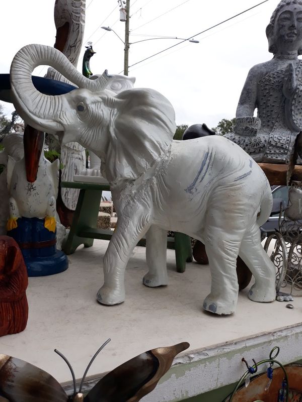 elephant statue at home