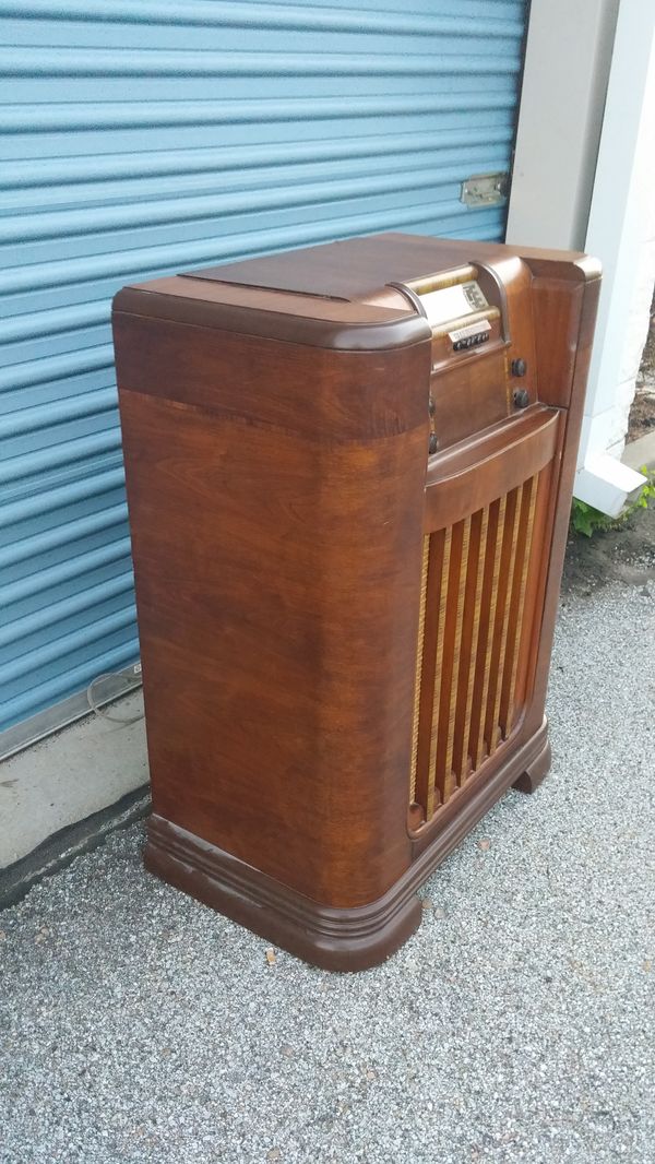 Antique Vintage Philco Floor Tube Radio Model For Sale In Council Bluffs IA OfferUp