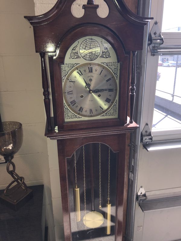 Polaris 31 Day Key Winding Grandfather Clock for Sale in WA